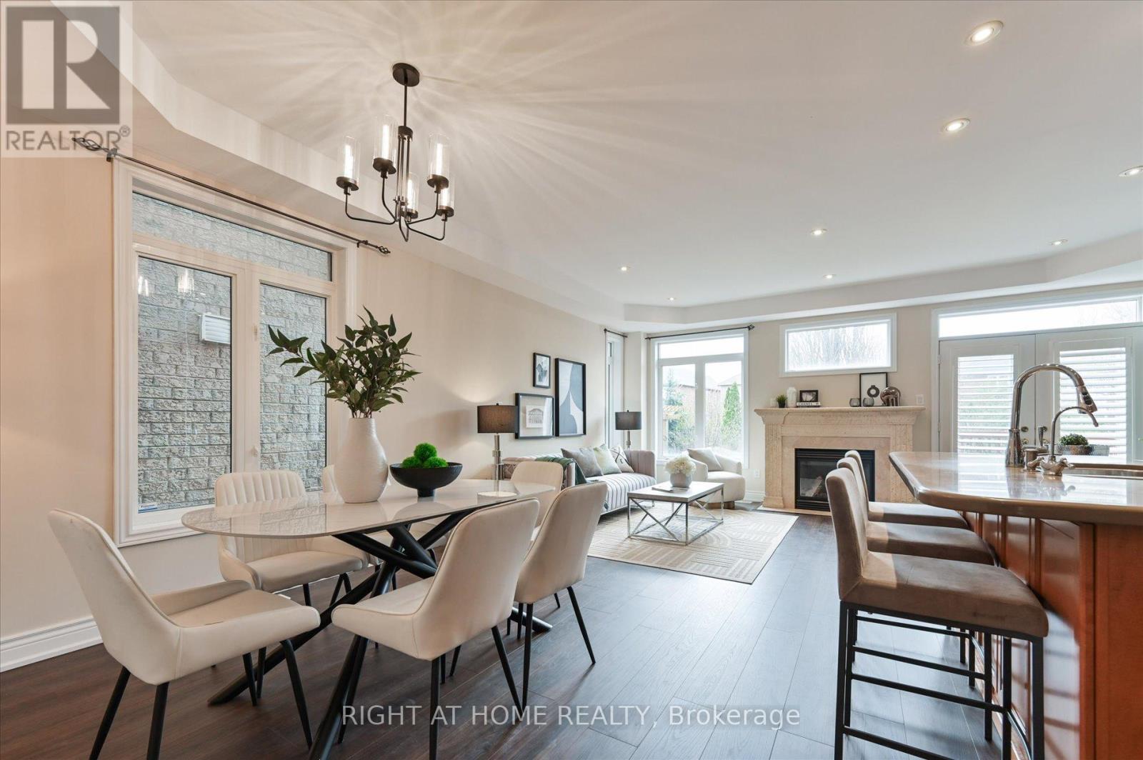 Row / Townhouse for Sale in 1182 WOODINGTON LANE|Oakville (JC Joshua Creek), Ontario L6H7V1 5