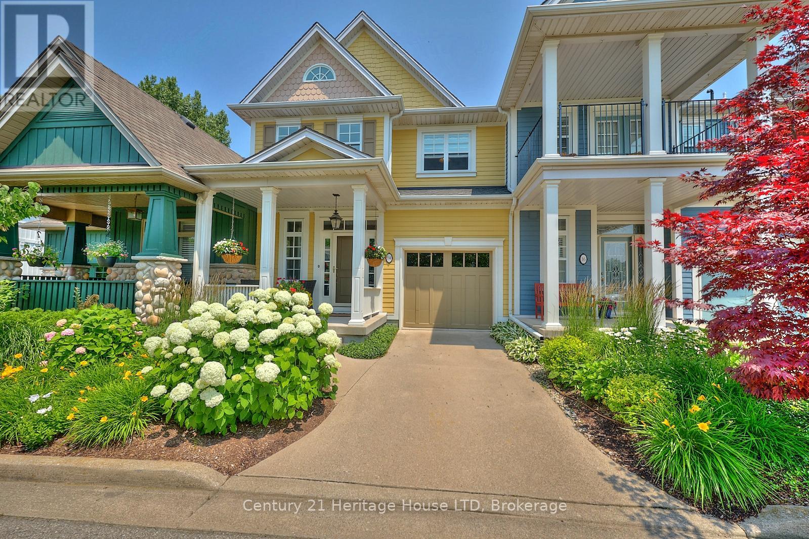 For sale: 14 TULIP TREE COMMON, St. Catharines (Grapeview