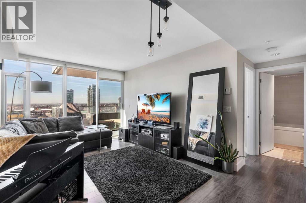 Apartment for Sale in 2307, 510 6 Avenue SE|Calgary, Alberta T2G1L7 5
