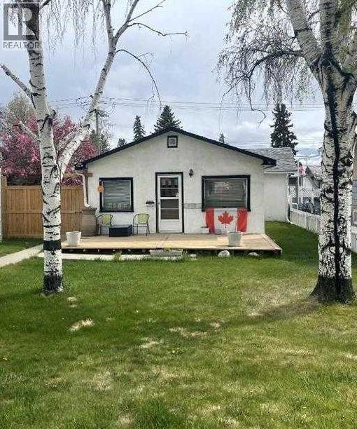 House for Sale in 2511 9 Avenue SE|Calgary, Alberta T2A0B4 2