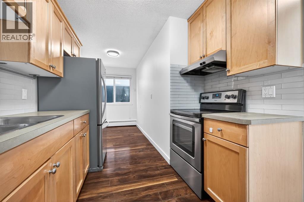 Apartment for Sale in 109, 835 19 Avenue SW|Calgary, Alberta T2T0H6 5