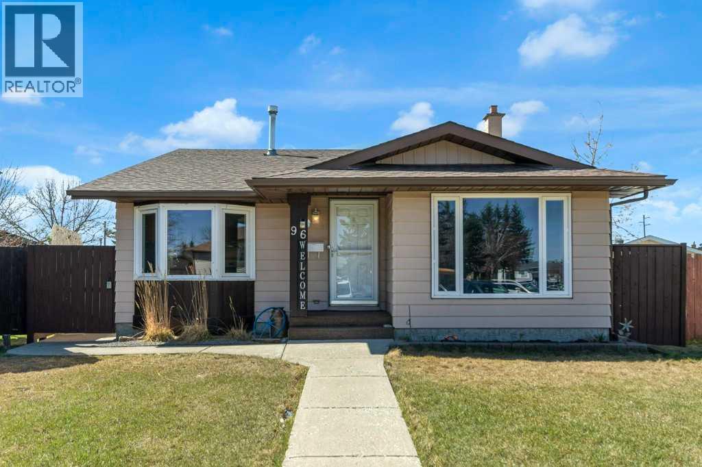 House for Sale in 96 Fallswater Road NE|Calgary, Alberta T3J1B1