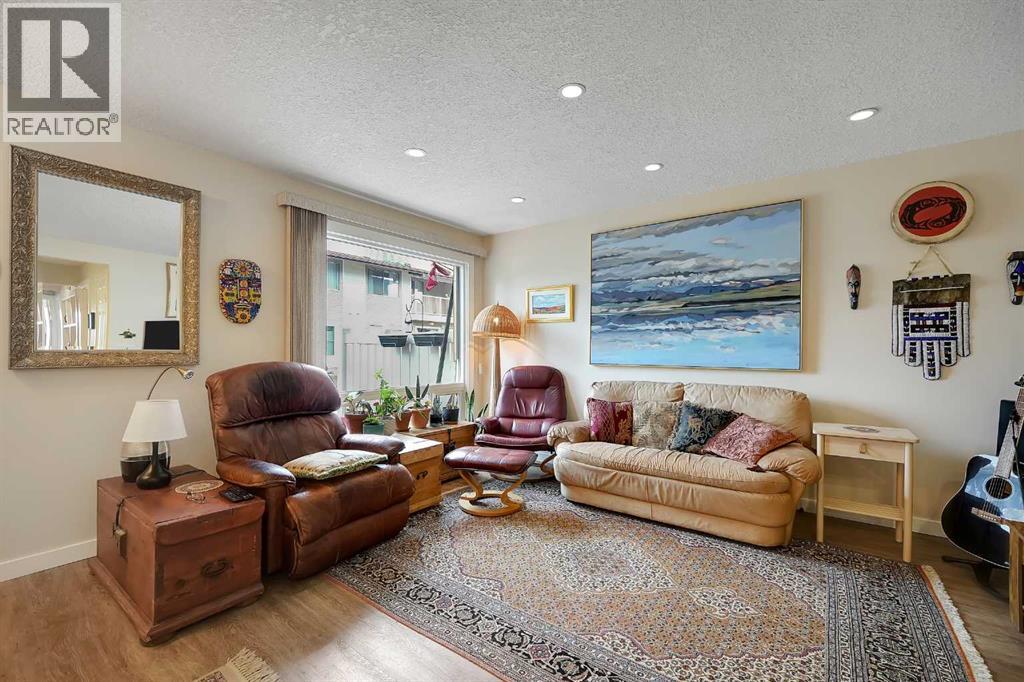 Row / Townhouse for Sale in 311, 200 Brookpark Drive SW|Calgary, Alberta T2W3E1 5
