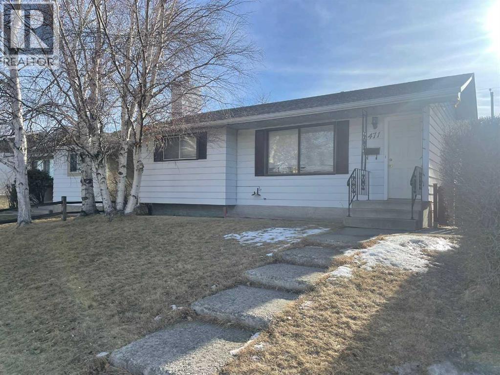 House for Sale in 471 78 Avenue NE|Calgary, Alberta T2K5A1