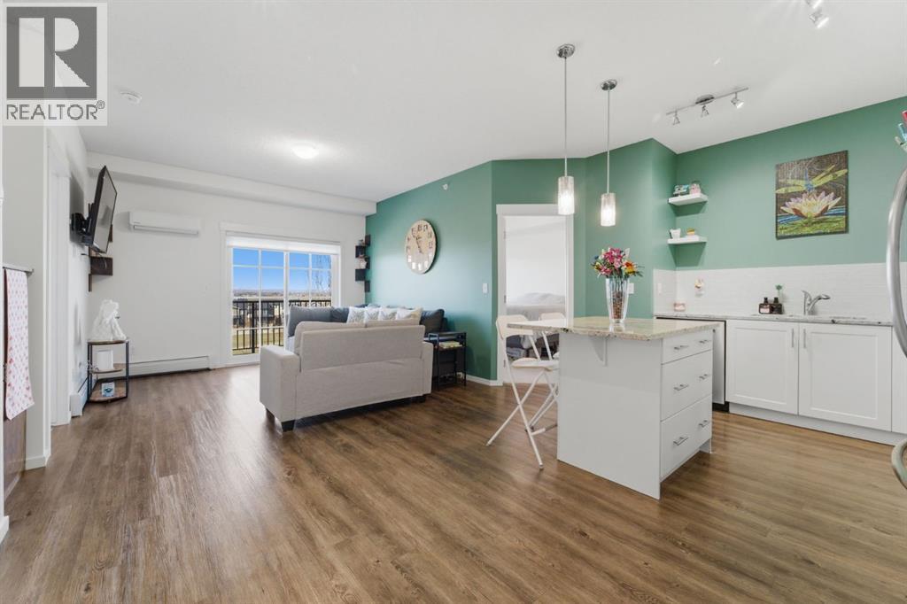 Apartment for Sale in 5413, 755 Copperpond Boulevard SE|Calgary, Alberta T2A4R2 4