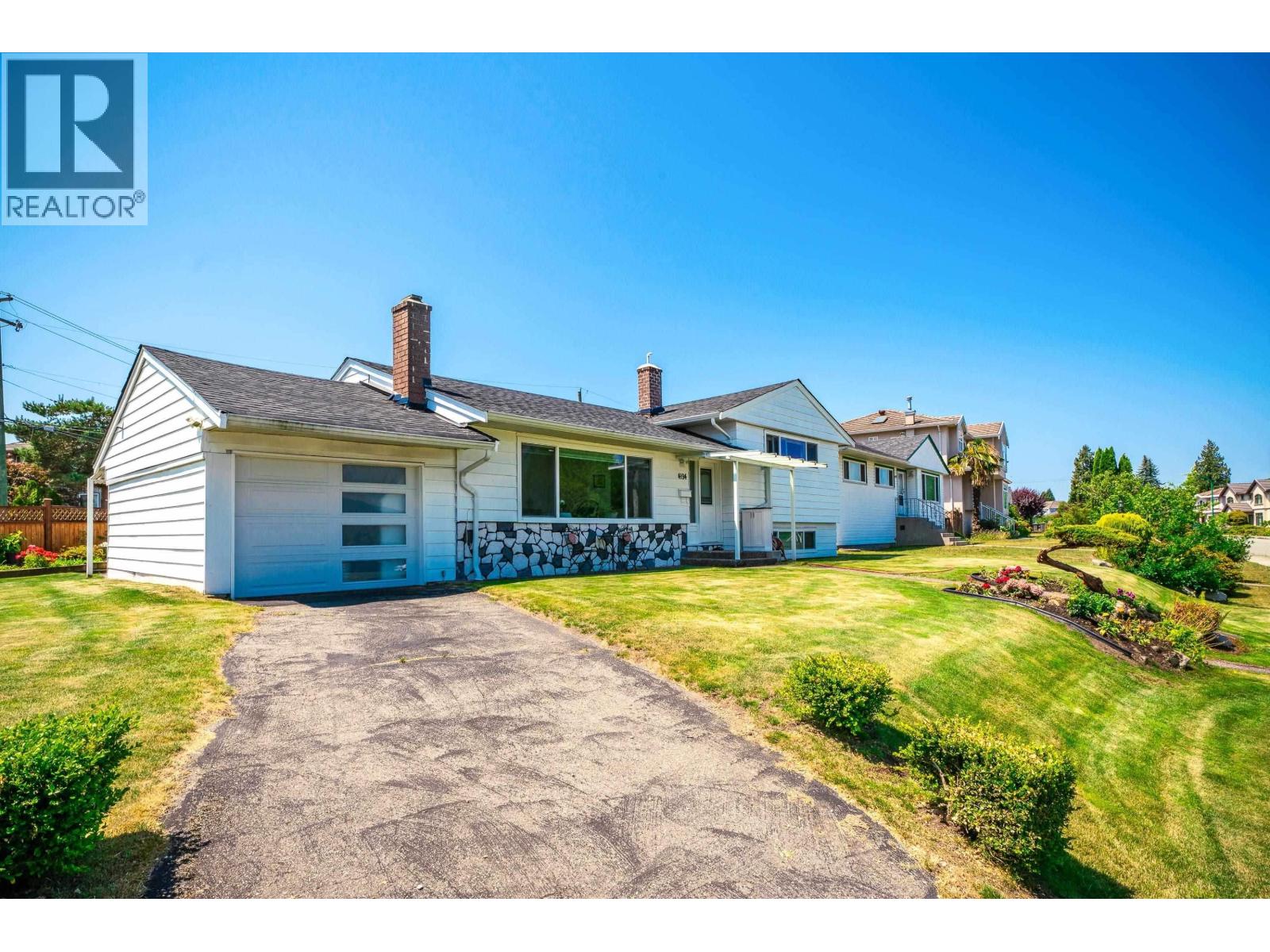 4194 CHERRYWOOD CRESCENT|Burnaby, British Columbia V5G2S1