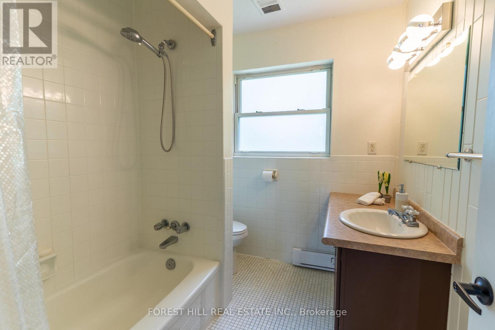 For sale: 35 TURTLE PATH, Ramara (Brechin), Ontario L0K1B0 - S13068584 ...