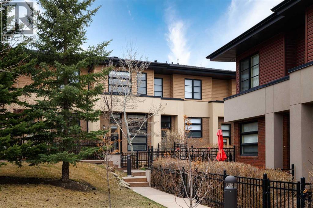 Row / Townhouse for Sale in 206 Aspen Hills Villas SW|Calgary, Alberta t3h0H8 3