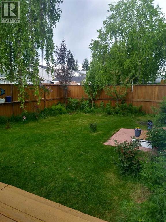 House for Sale in 43 Millrise Crescent SW|Calgary, Alberta T2Y2H7 4