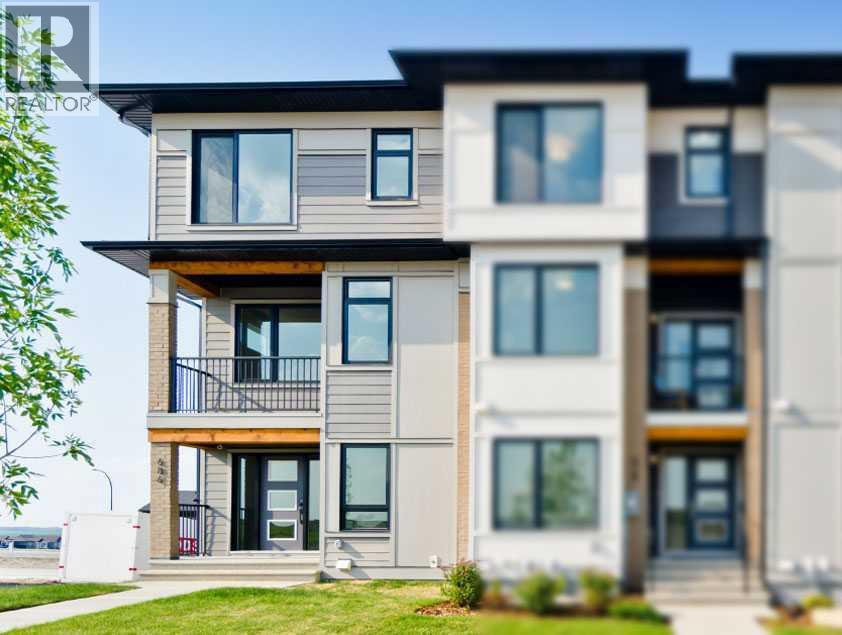 Row / Townhouse for Sale in 13 Wild Rose Way SE|Calgary, Alberta T3M4A2