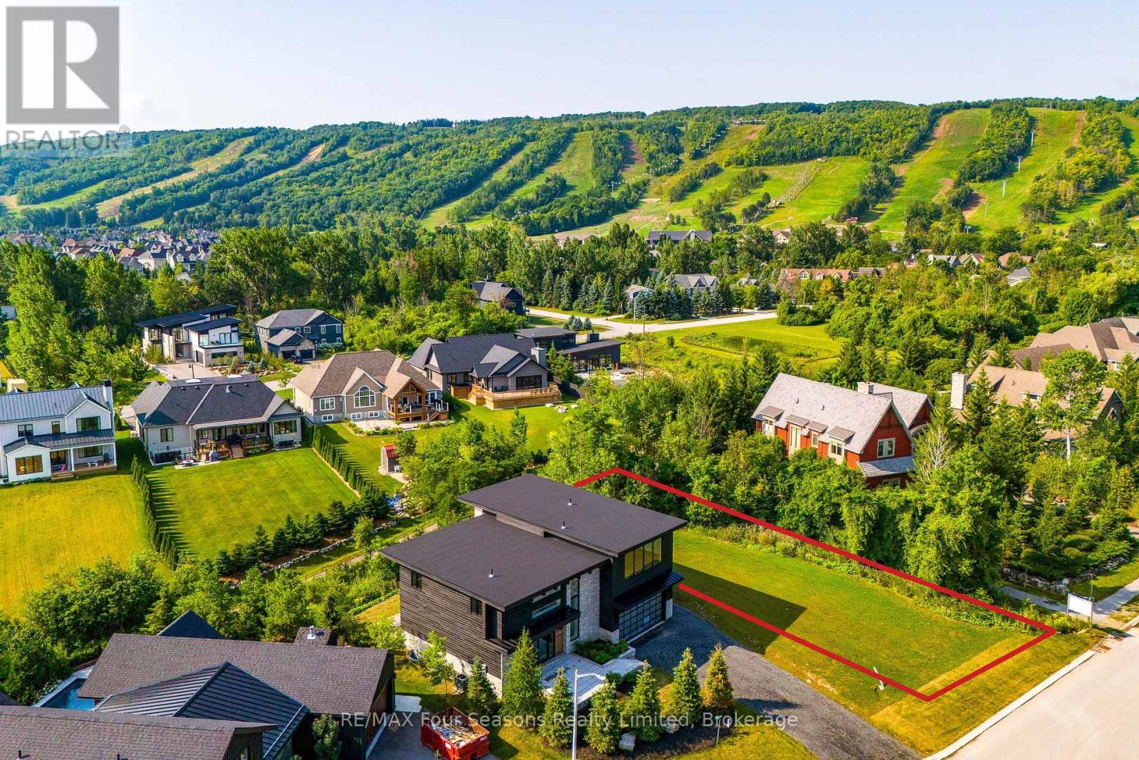 LOT 1 SALZBURG PLACE