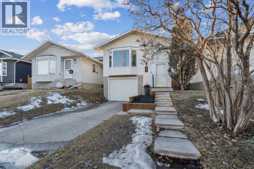House for Sale in 65 Tararidge Close NE|Calgary, Alberta T3J2P5 3
