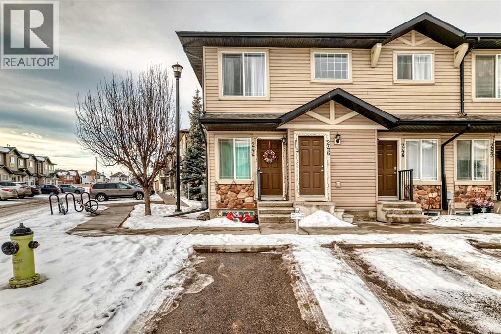 Row / Townhouse for Sale in 244 Saddlebrook Point NE|Calgary, Alberta T3J0G5