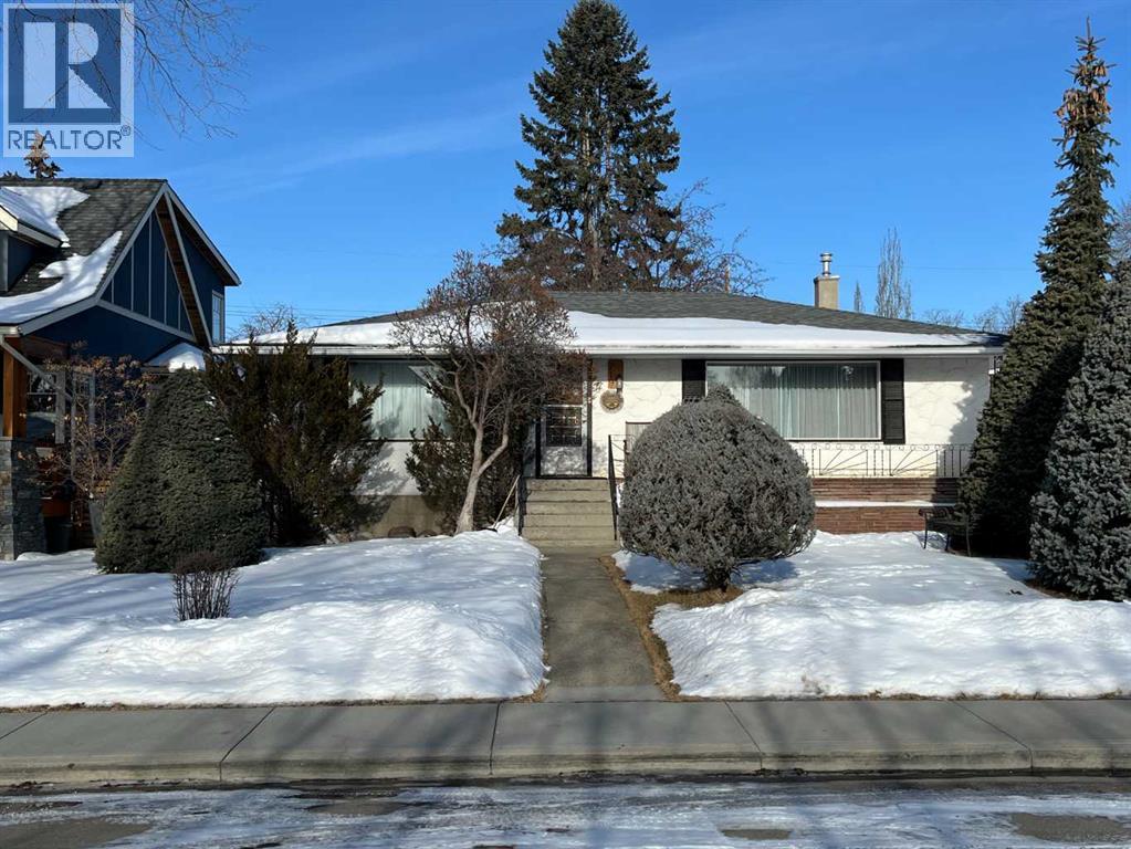 House for Sale in 719 33A Street NW|Calgary, Alberta T2N2X2