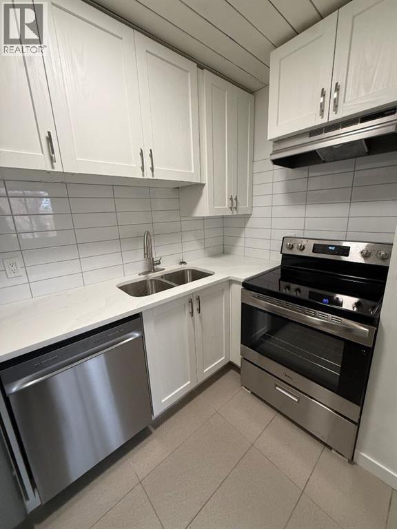 Row / Townhouse for Sale in B, 1207 44 Street SE|Calgary, Alberta T2A5E6 4