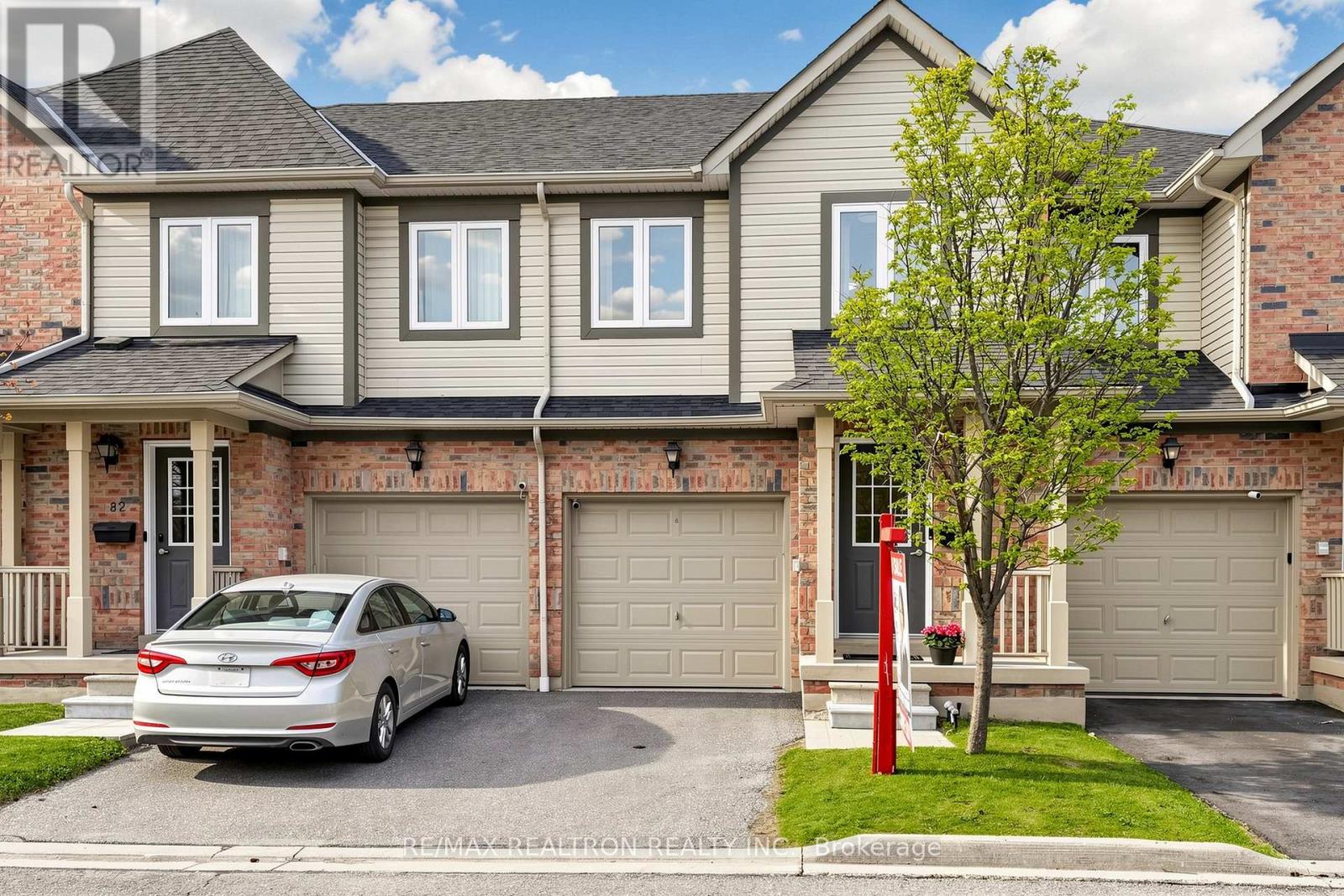 Row / Townhouse for Sale in 80 - 4600 KIMBERMOUNT AVENUE|Mississauga (Central Erin Mills), Ontario L5M6Z6