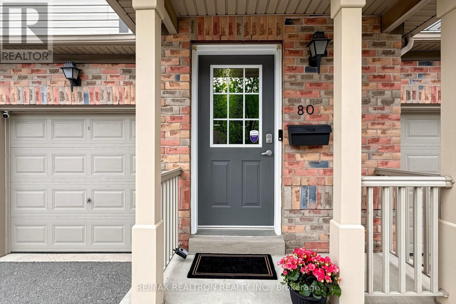 Row / Townhouse for Sale in 80 - 4600 KIMBERMOUNT AVENUE|Mississauga (Central Erin Mills), Ontario L5M6Z6 3