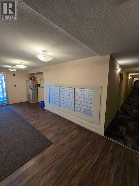 Apartment for Sale in 412, 7210 80 Avenue NE|Calgary, Alberta T3J0N7 3