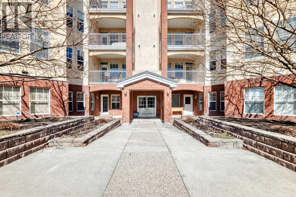 Apartment for Sale in 4213, 14645 6 Street SW|Calgary, Alberta T2Y3S1 2