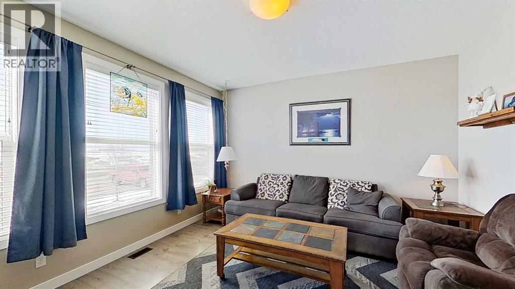 Row / Townhouse for Sale in 818 Cornerstone Boulevard NE|Calgary, Alberta T3N1J4 2