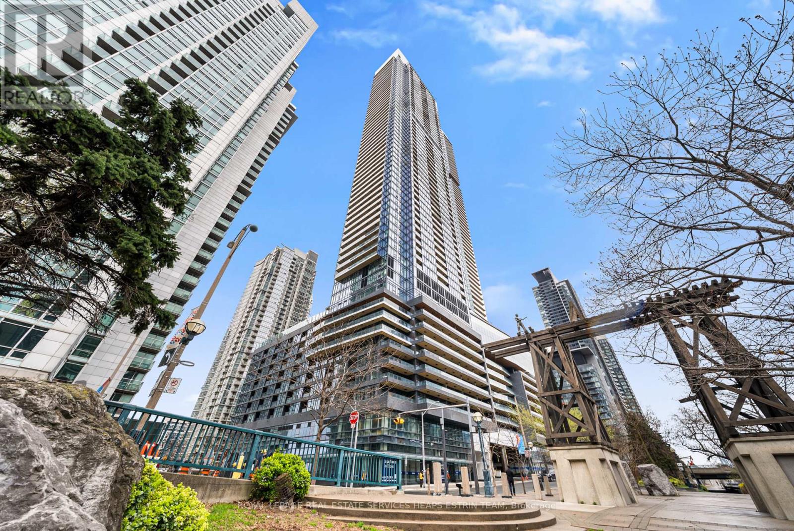 For sale: 7006 - 3 CONCORD CITYPLACE WAY, Toronto (Waterfront