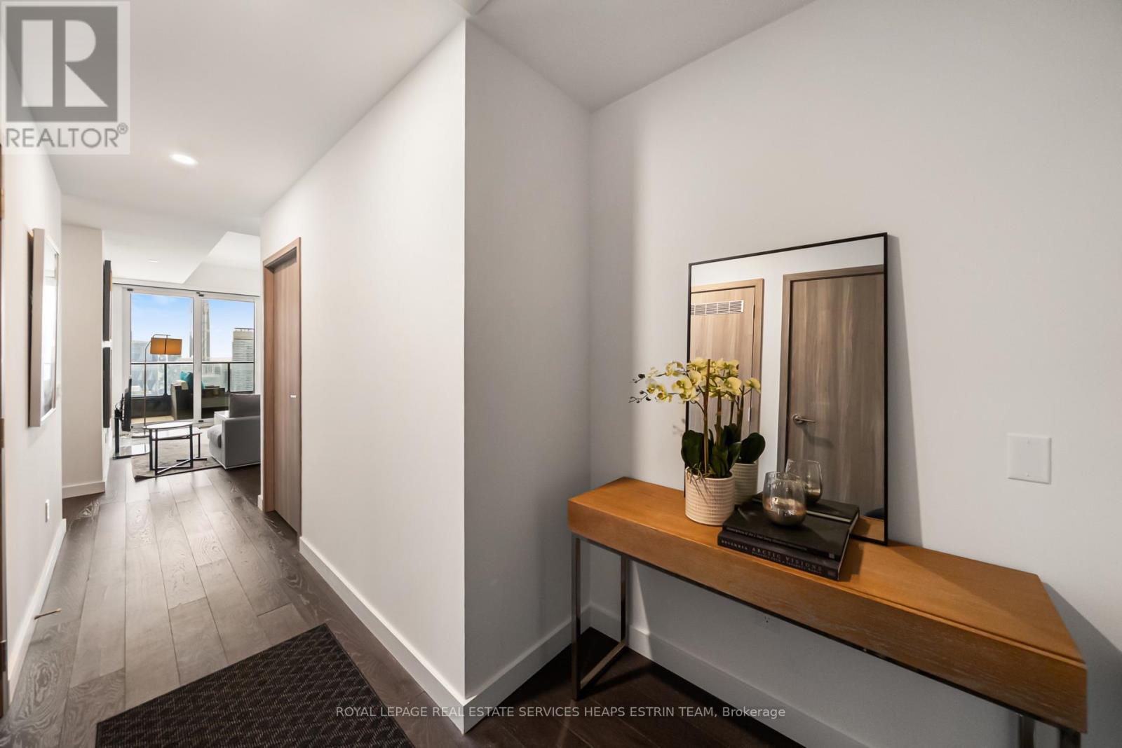 For sale: 7006 - 3 CONCORD CITYPLACE WAY, Toronto (Waterfront