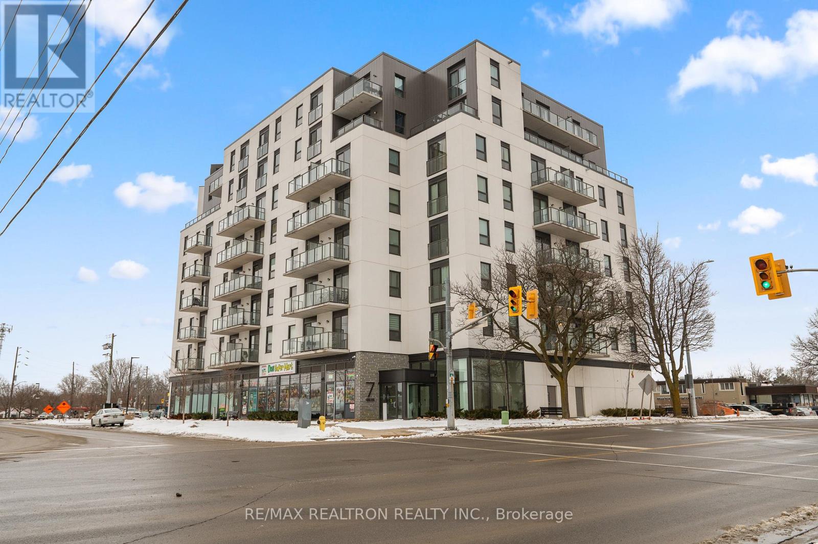 613 - 7 ERIE AVENUE, Brantford, Ontario N3S0K5