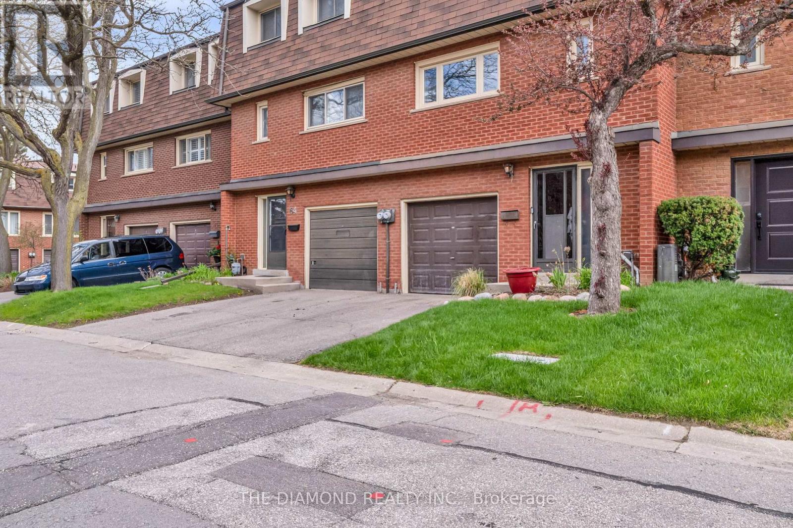 Row / Townhouse for Sale in 65 SILVER SHADOW PATH|Toronto (Markland Wood), Ontario M9C4Y2 4