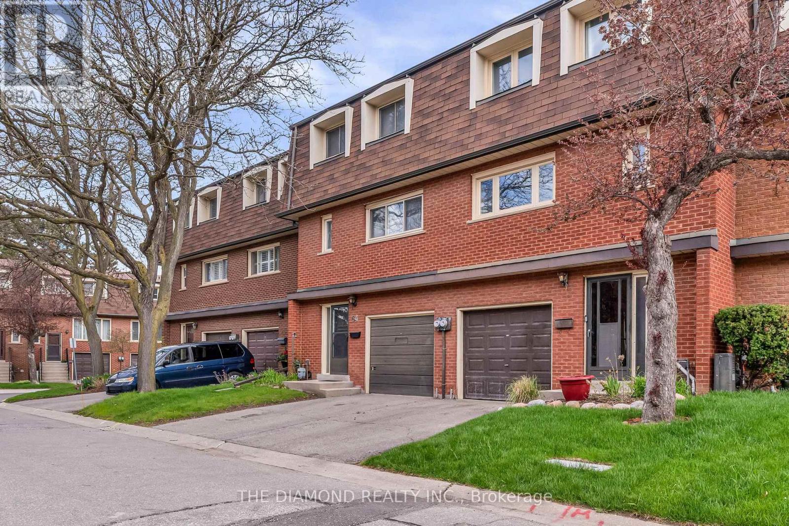 Row / Townhouse for Sale in 65 SILVER SHADOW PATH|Toronto (Markland Wood), Ontario M9C4Y2 5