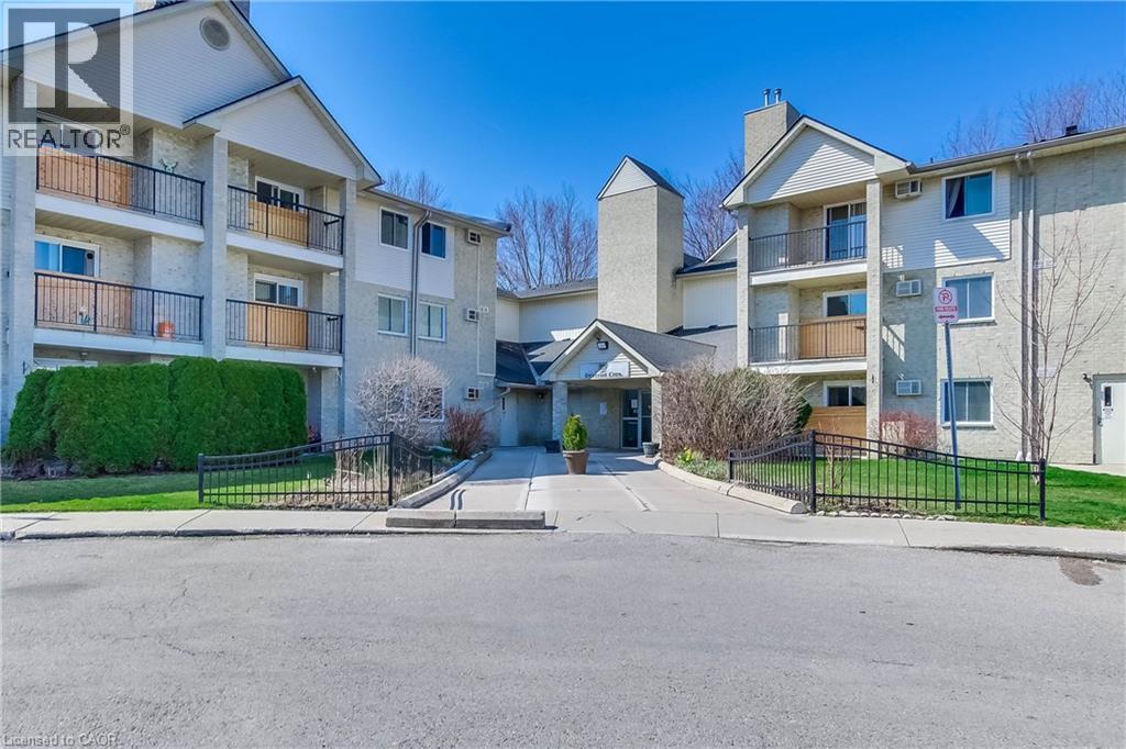 725 DEVERON Crescent Unit# 108, London, Ontario N5Z4X3