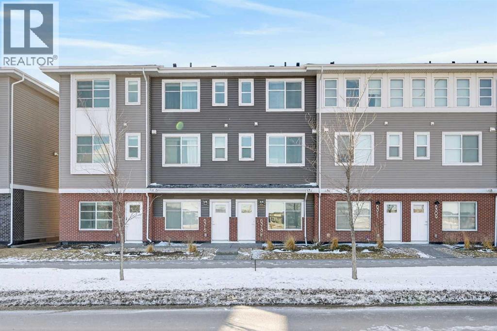 Row / Townhouse for Sale in 6313 128 Avenue NE|Calgary, Alberta T3N2G1 3