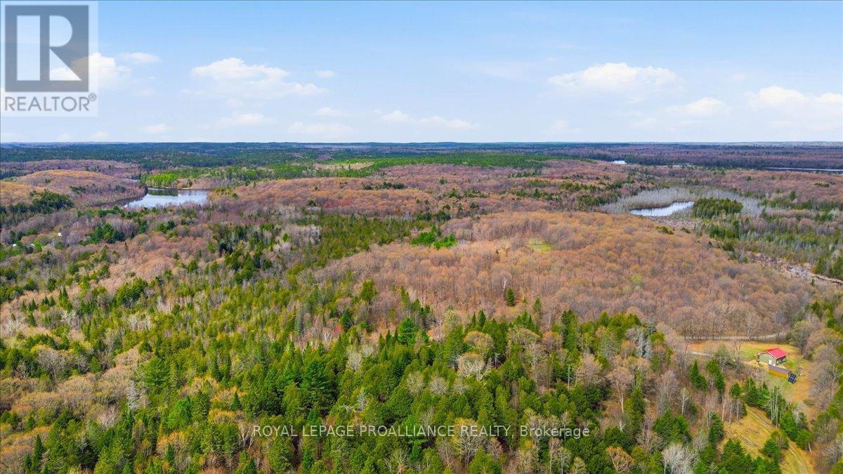 For sale: 1860 NORTH ROAD, Frontenac (Frontenac North), Ontario