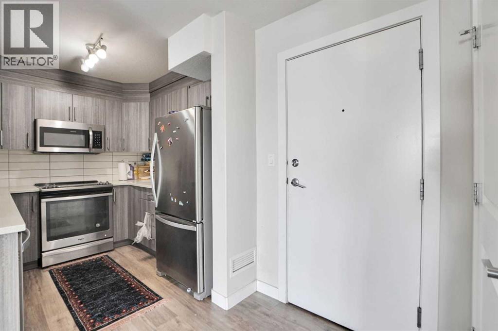 Apartment for Sale in 3409, 6118 80 Avenue NE|Calgary, Alberta T3J0S6 5
