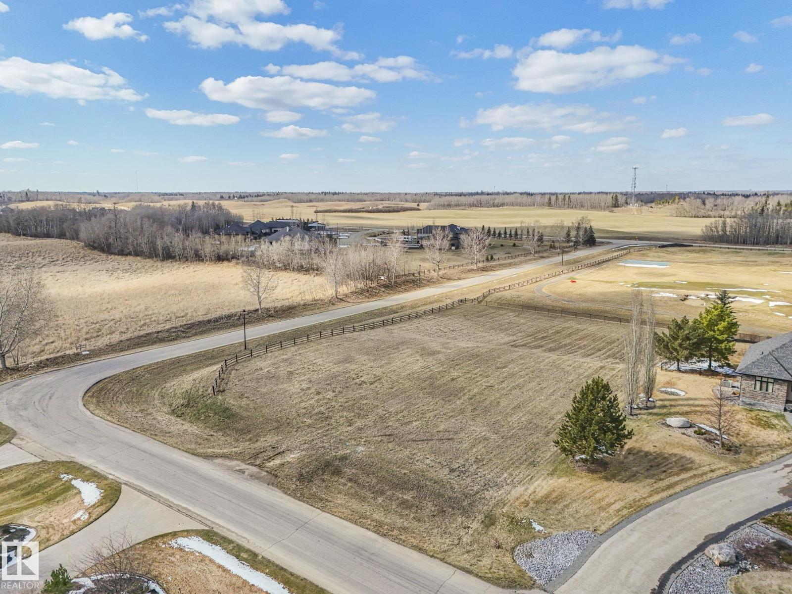 For sale: #2 25515 TWP ROAD 511 A, Rural Parkland County, Alberta ...