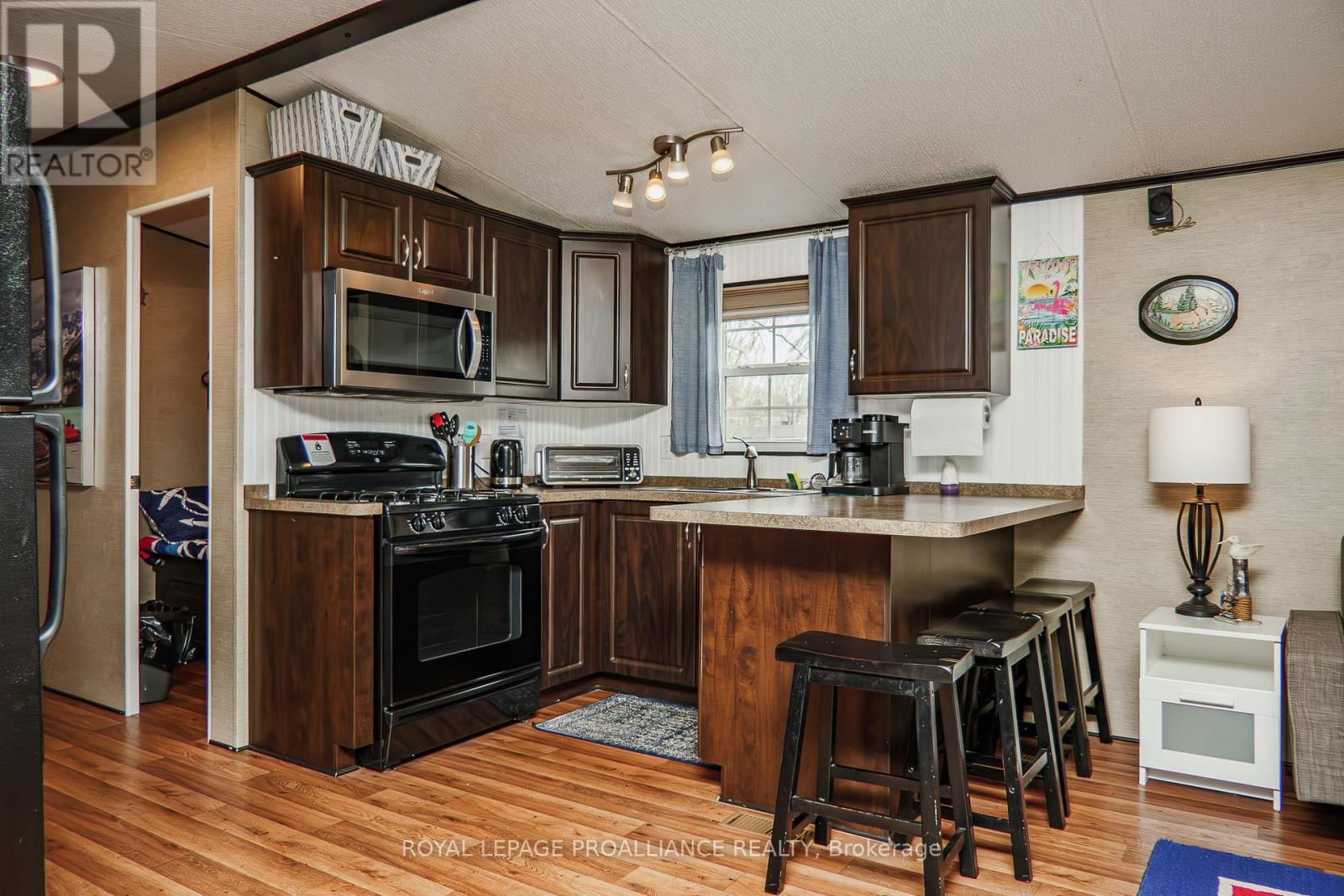 For sale: 486 COUNTY RD 18 - 19 BEACHVIEW LANE, Prince Edward County ...