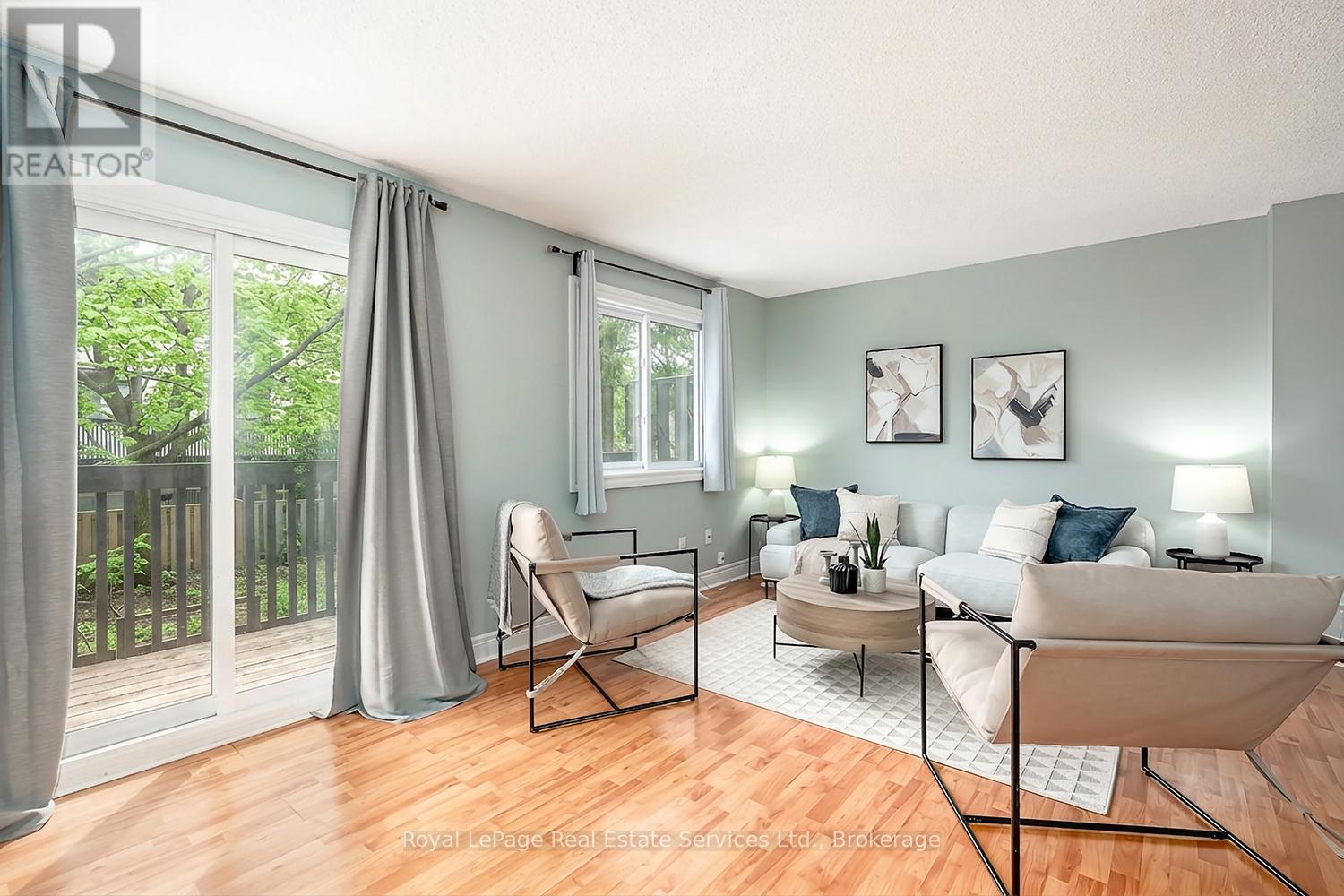 Row / Townhouse for Sale in 24 - 2651 AQUITAINE AVENUE|Mississauga (Meadowvale), Ontario L5N1V5 4