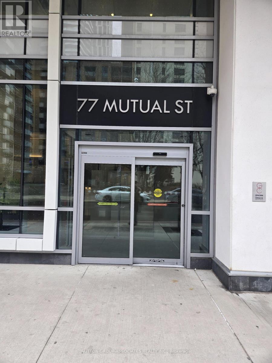 3001 - 77 MUTUAL STREET