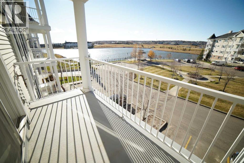 Apartment for Sale in 1309, 5 Country Village Park NE|Calgary, Alberta T3K0G1 2
