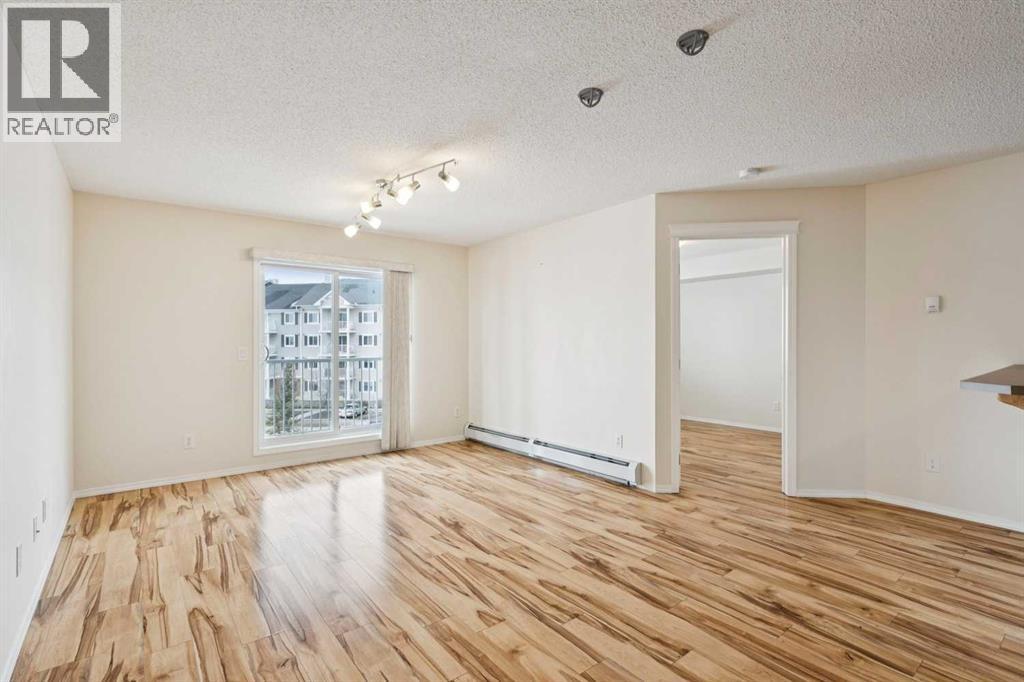 Apartment for Sale in 1309, 5 Country Village Park NE|Calgary, Alberta T3K0G1 3