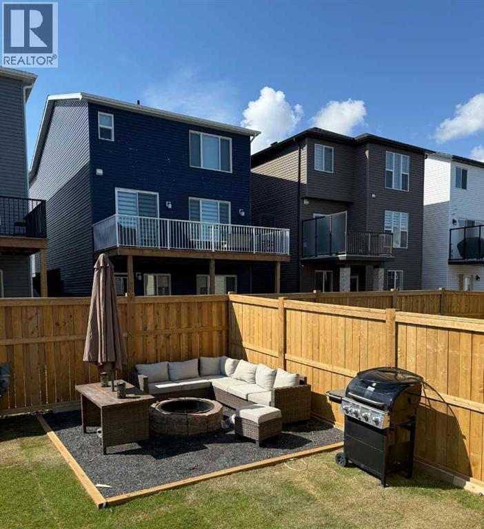 House for Sale in 55 Amblehurst Link NW|Calgary, Alberta T4B3P5 4
