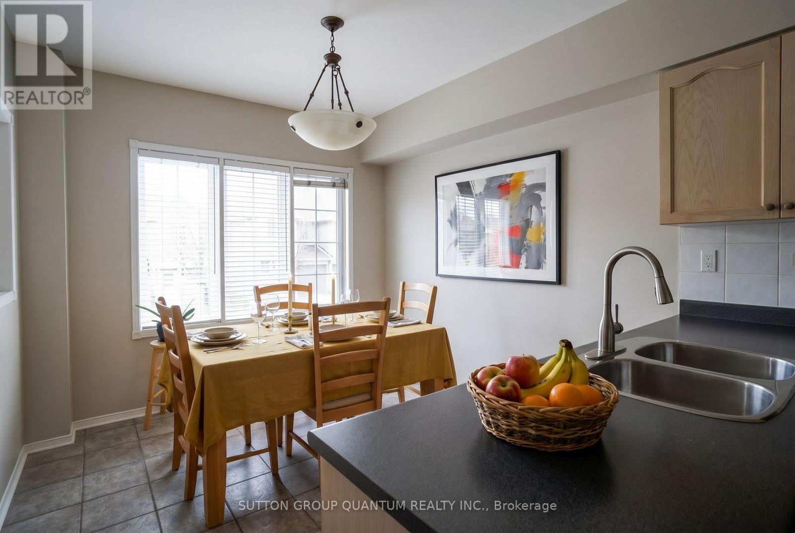 Row / Townhouse for Sale in 26 - 5525 PALMERSTON CRESCENT|Mississauga (Central Erin Mills), Ontario L5M5Z8 4