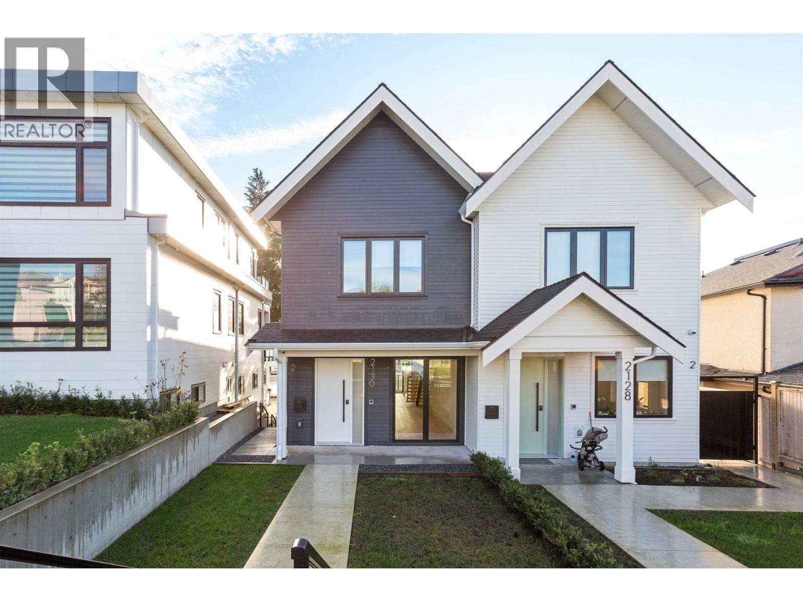 2130 QUALICUM DRIVE|Vancouver, British Columbia V5P2M2
