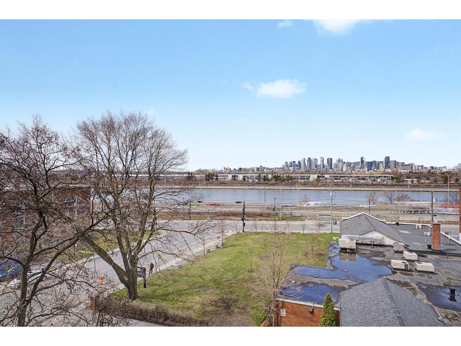 6 Av. Argyle, #505, Saint-Lambert, Quebec J4P2H5