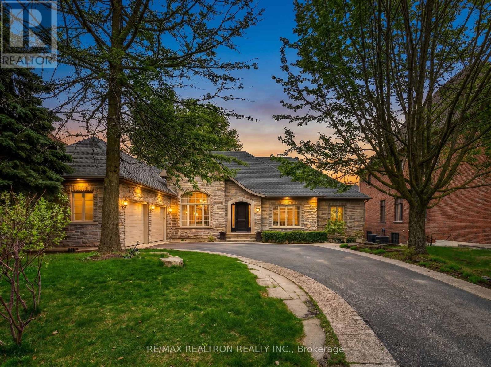 103 DUNCAN ROAD