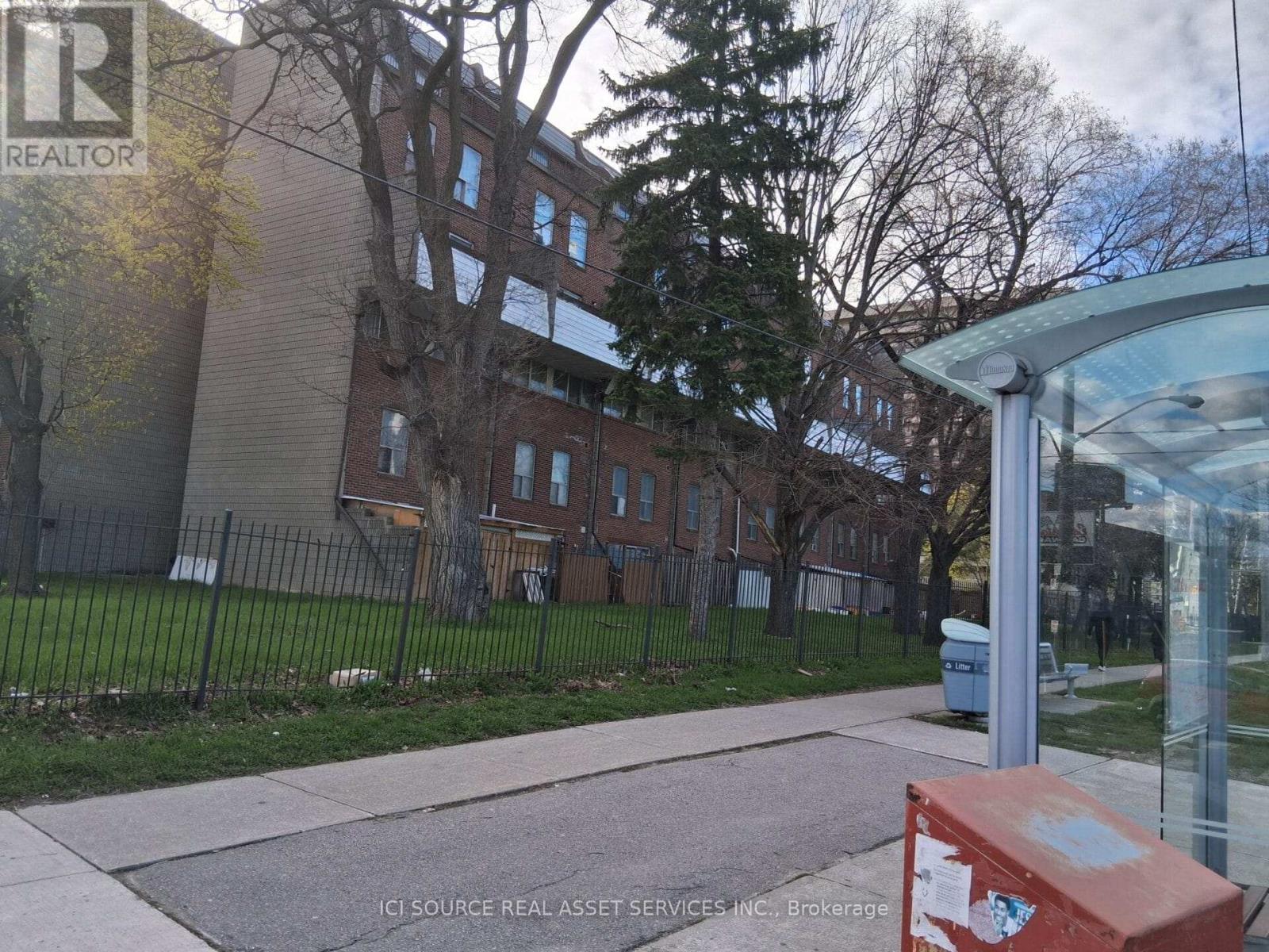 148 - 10 EDDYSTONE AVENUE