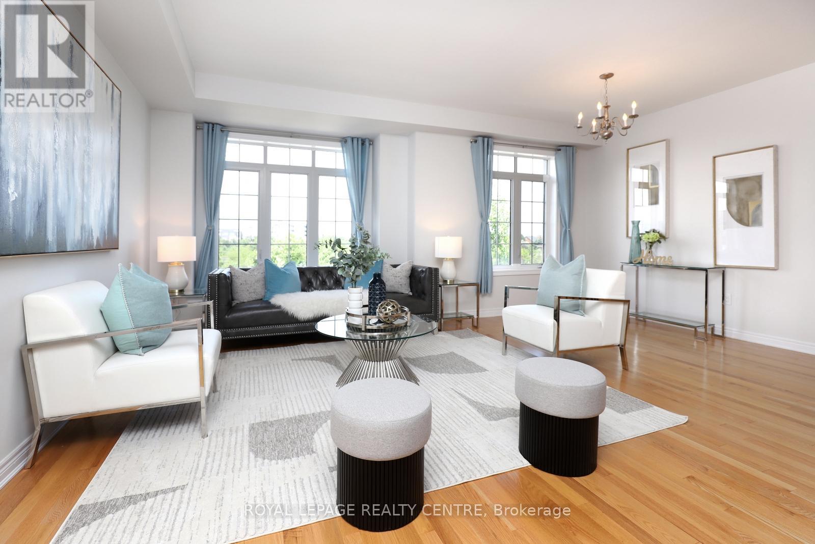 Row / Townhouse for Sale in 3020 GEORGE SAVAGE AVENUE|Oakville (GO Glenorchy), Ontario L6M0Z1 2
