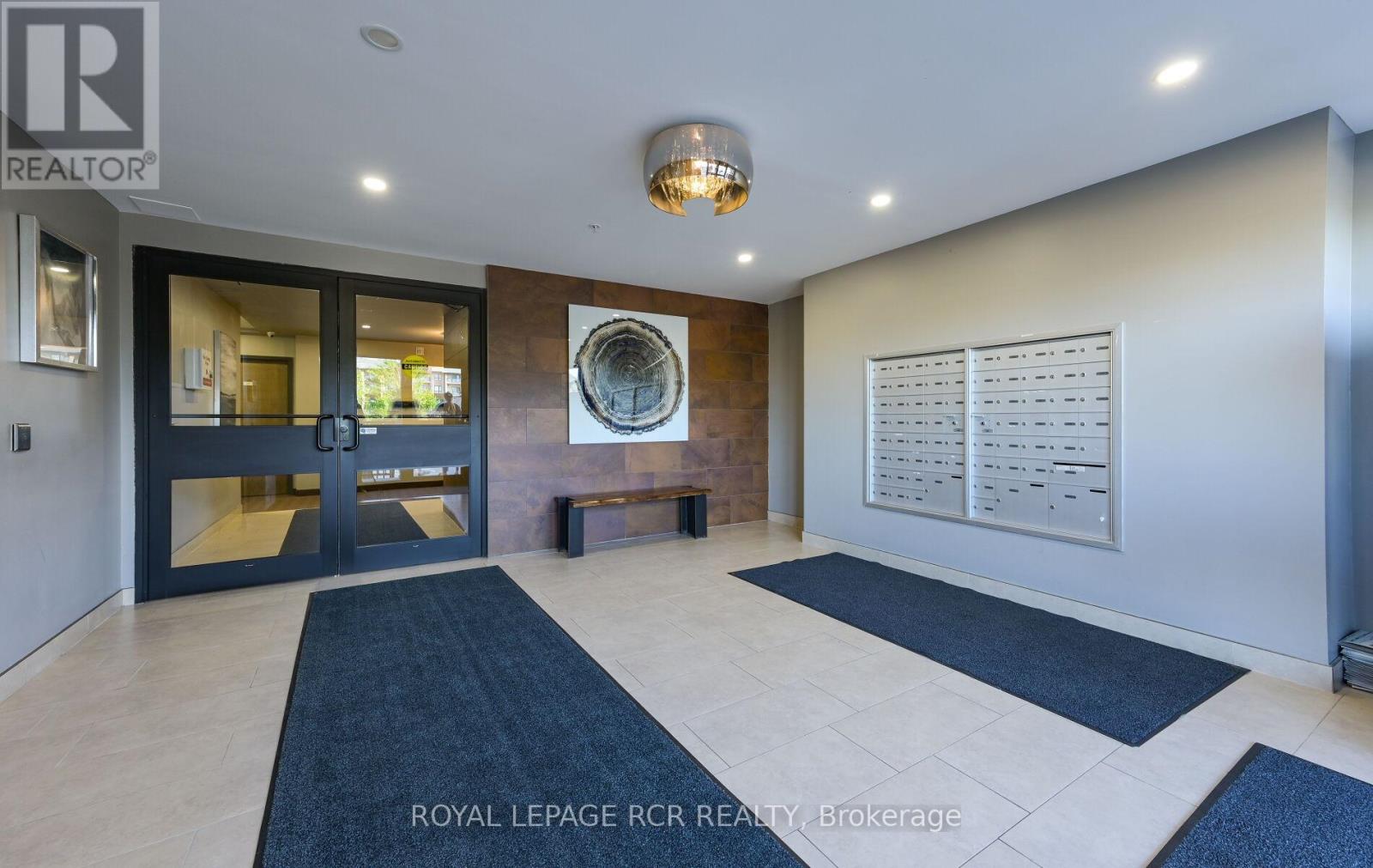 For sale: LL02 - 25 KAY CRESCENT, Guelph (Pineridge/Westminster