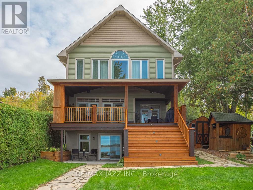 122 MORRIS LANE