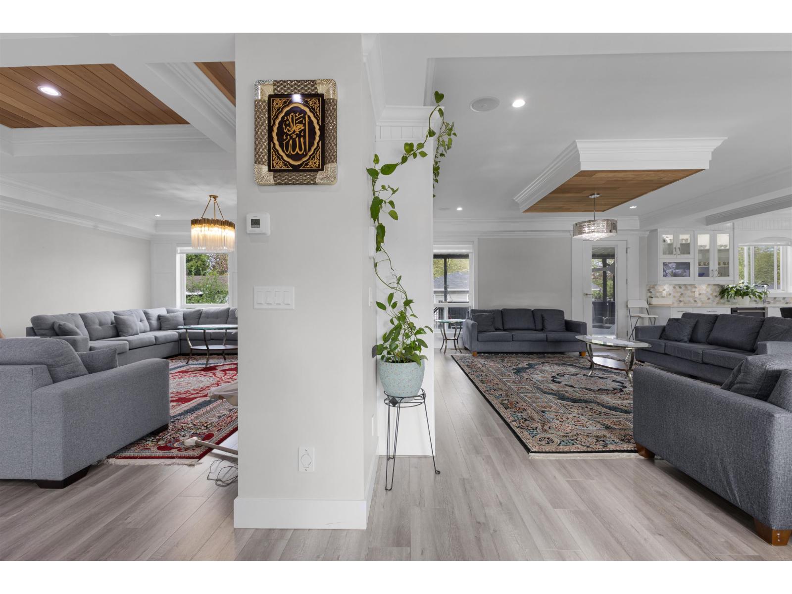 For sale: 13291 MELVILLE PLACE, Surrey, British Columbia V3V6Z1