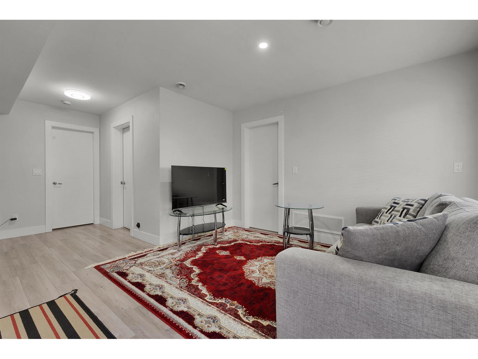 For sale: 13291 MELVILLE PLACE, Surrey, British Columbia V3V6Z1
